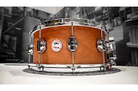 DS DRUM - VENOM 14x08" MAPLE SNAREDRUM - WHISKY